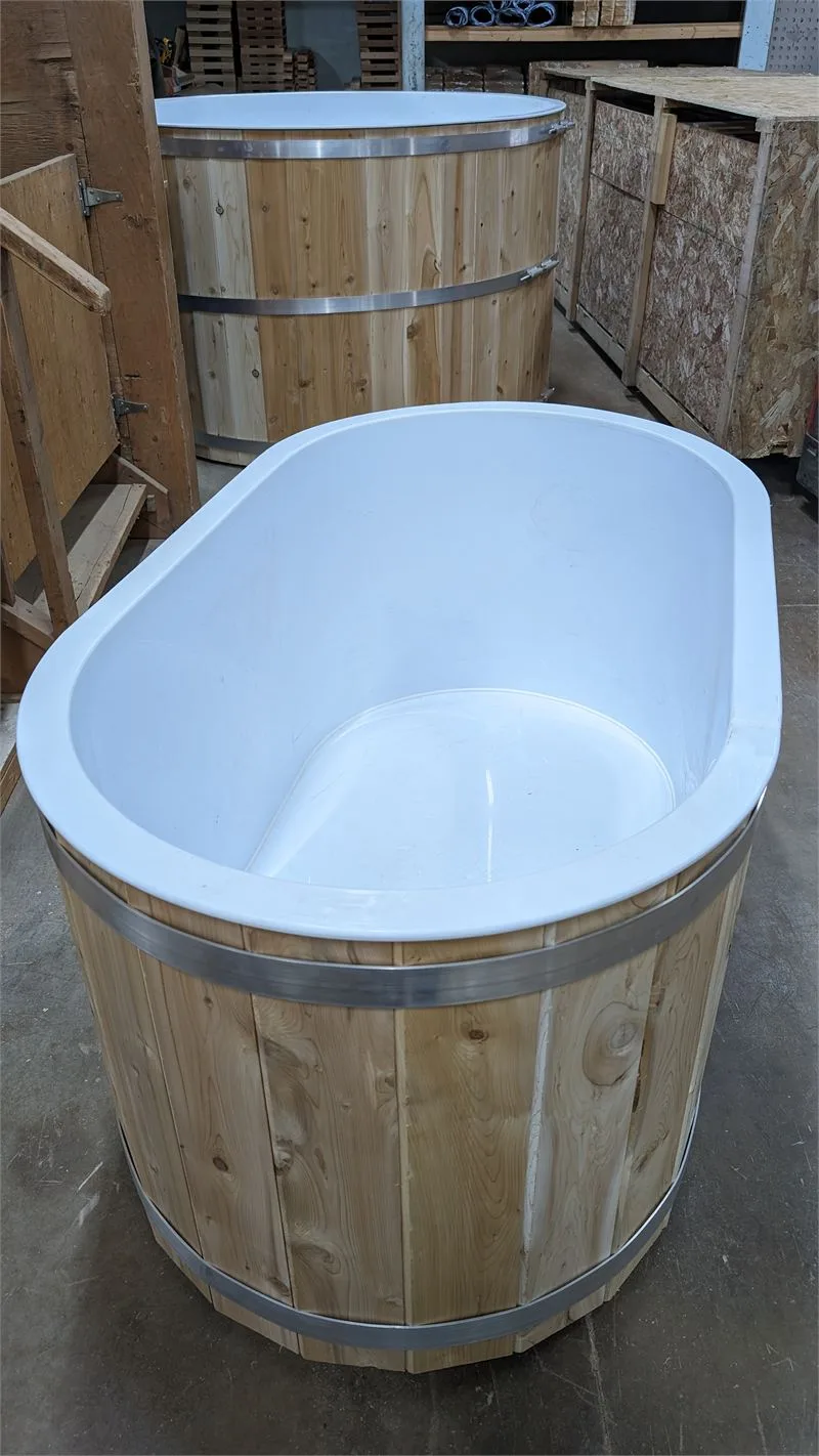 5′ × 3′ Oval Cold Plunge, view 2