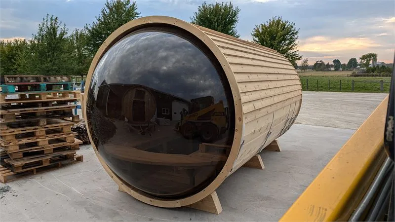 Barrel sauna with a panoramic rear window