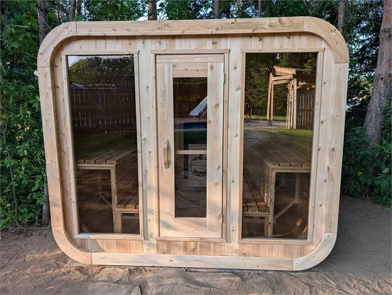 8′ × 8′ Luna Sauna